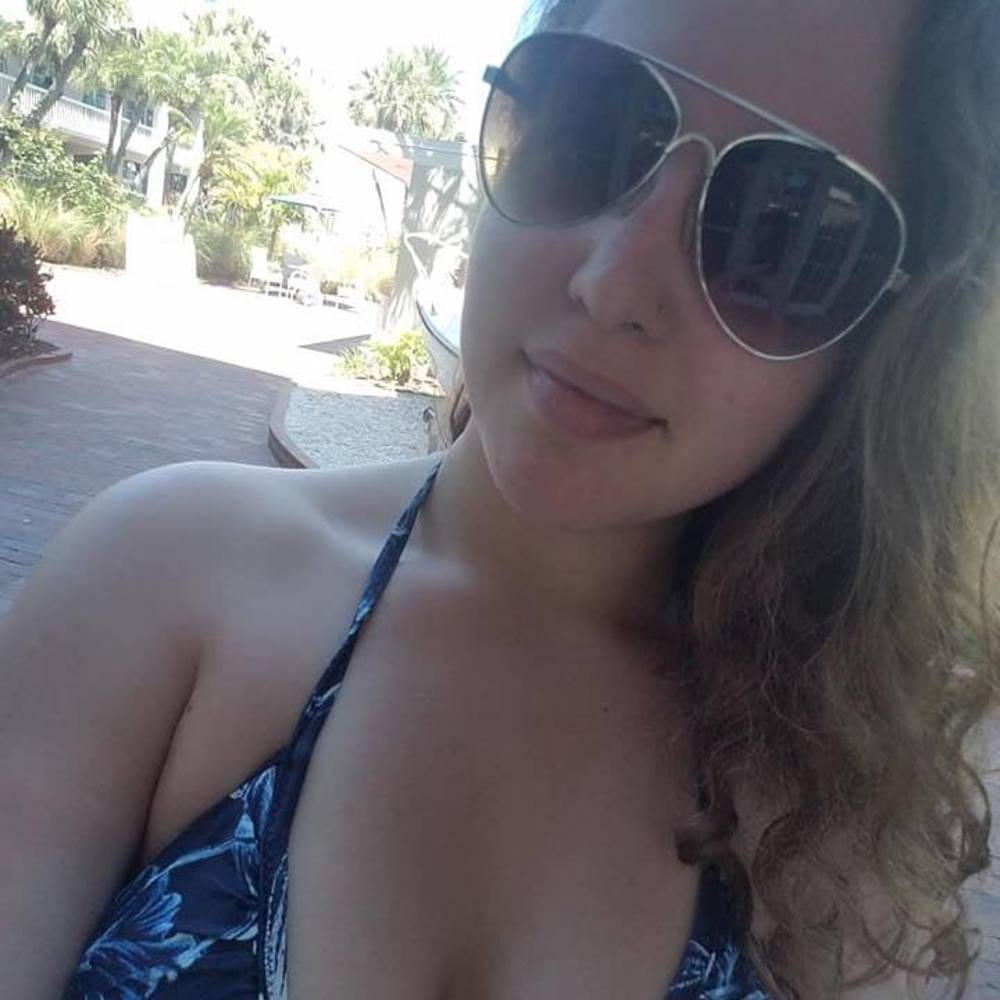 Meet your Posher, Mari